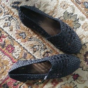 Toms black weave flats